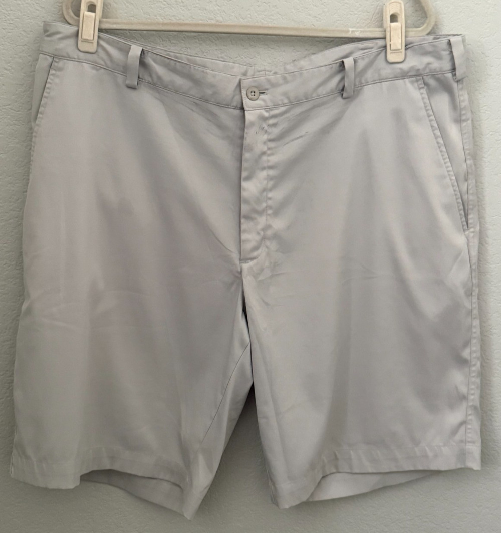 Nike Golf Dri-FIT Shorts Mens 40 Tan Performance Stretch Flat Front Casual 10.5